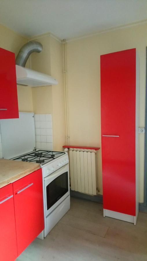 Hebergement Pour 2 Personnes,1 Chambres, Salon, Salle A Manger, Grand Garage Possibilite D'Un Lit 1 Personne Supplementaire Pour 15 Euros Sancoins Exteriér fotografie